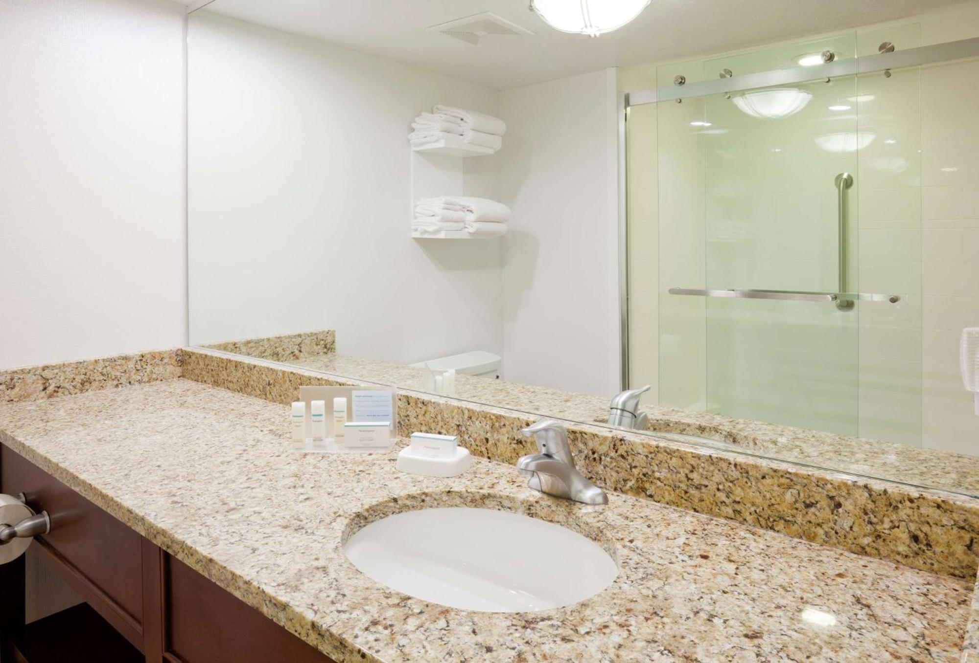 Hampton Inn Duluth-Canal Park Ngoại thất bức ảnh