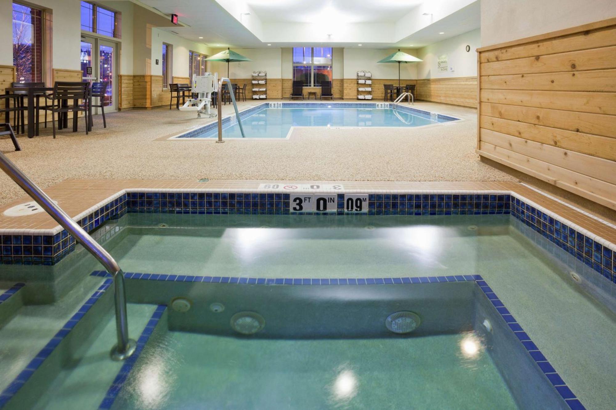 Hampton Inn Duluth-Canal Park Ngoại thất bức ảnh